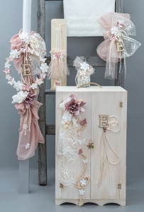 set βαπτισης κορίτσι ξύλινο κουτί ντουλάπα ονειροπαγίδα με πεταλούδες φλοράλ με μονόγραμμα