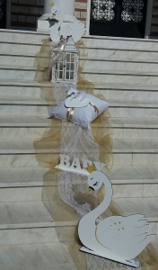 στολισμος εκκλησιας βαπτισης σκαλια εκκλησιας με θεμα βαπτισης κυκνο