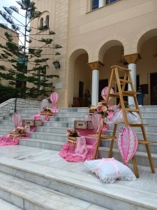 Στολισμός εκκλησίας βάπτισης θέμα αερόστατο