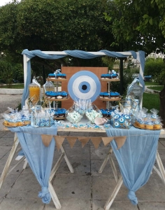 Στολισμος εκκλησιας βαπτισης candy bar μάτι γλυκίσματα μπισκότα μακαρόν μπεζέδες donuts